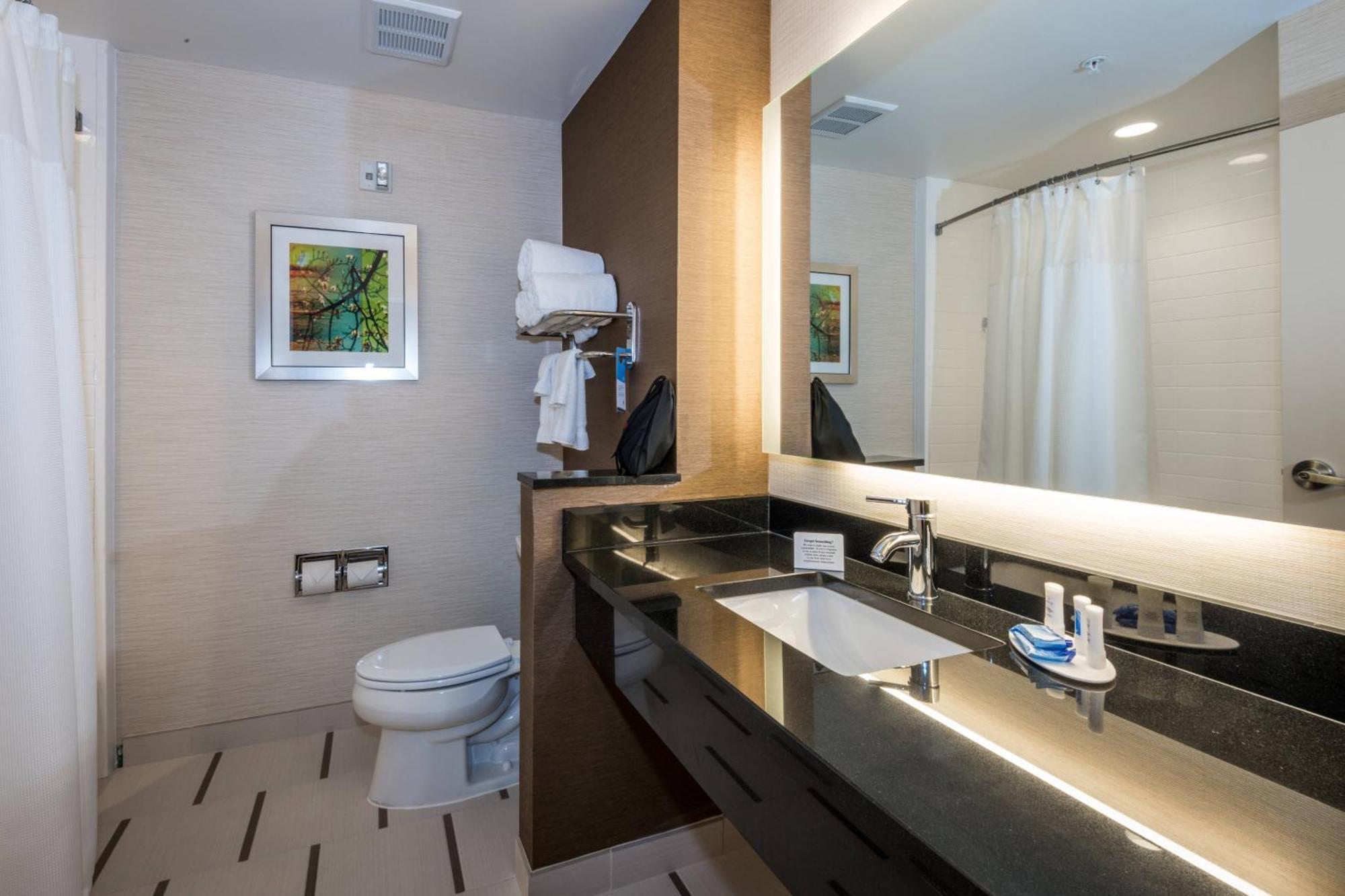 Fairfield Inn & Suites By Marriott Meridian Luaran gambar