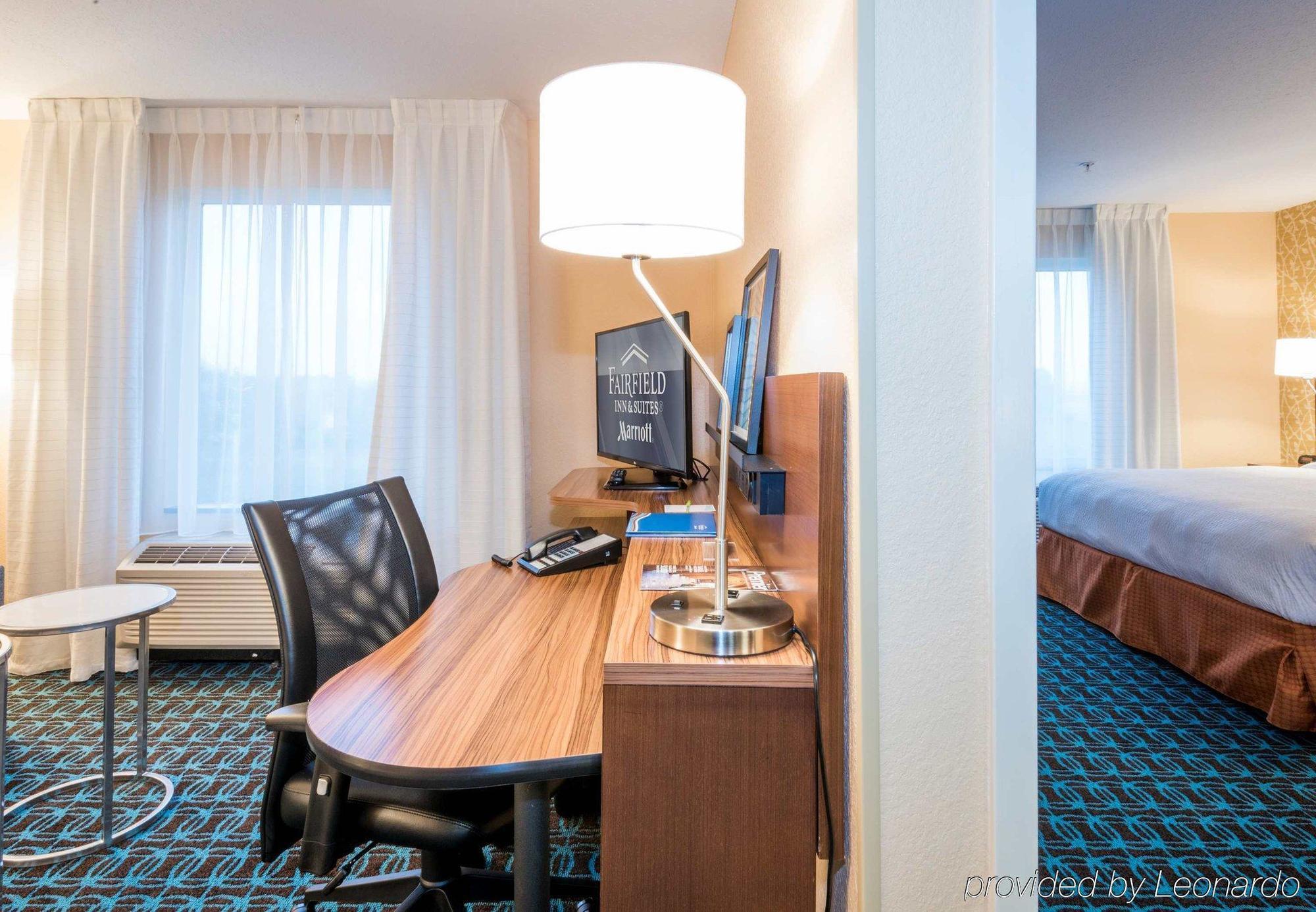 Fairfield Inn & Suites By Marriott Meridian Luaran gambar